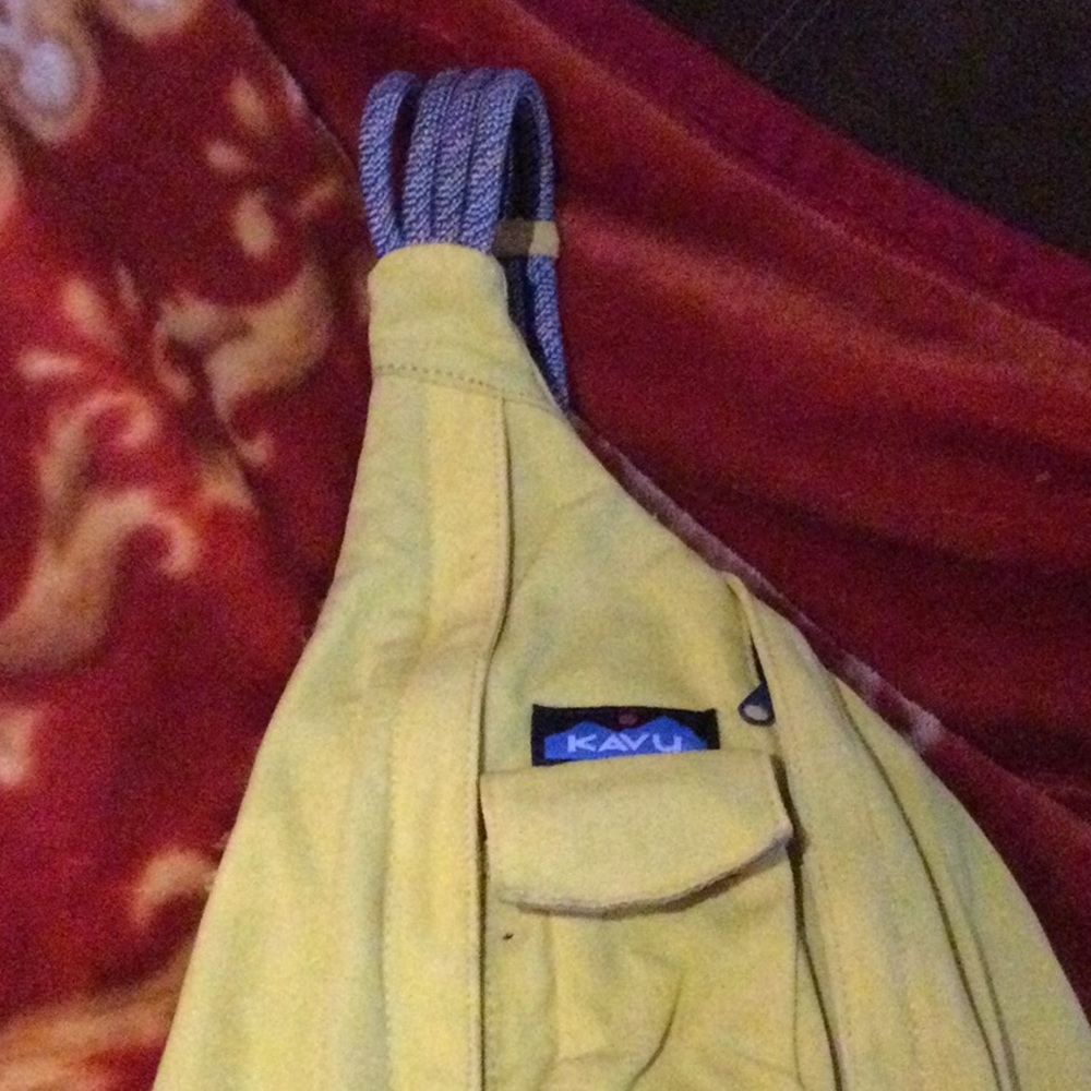 KAVU crossbody bag!